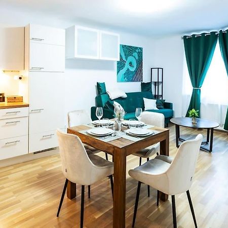 City Apartment Top Location, Quiet And Cozy Ideal To Relax Or Work فيينا المظهر الخارجي الصورة
