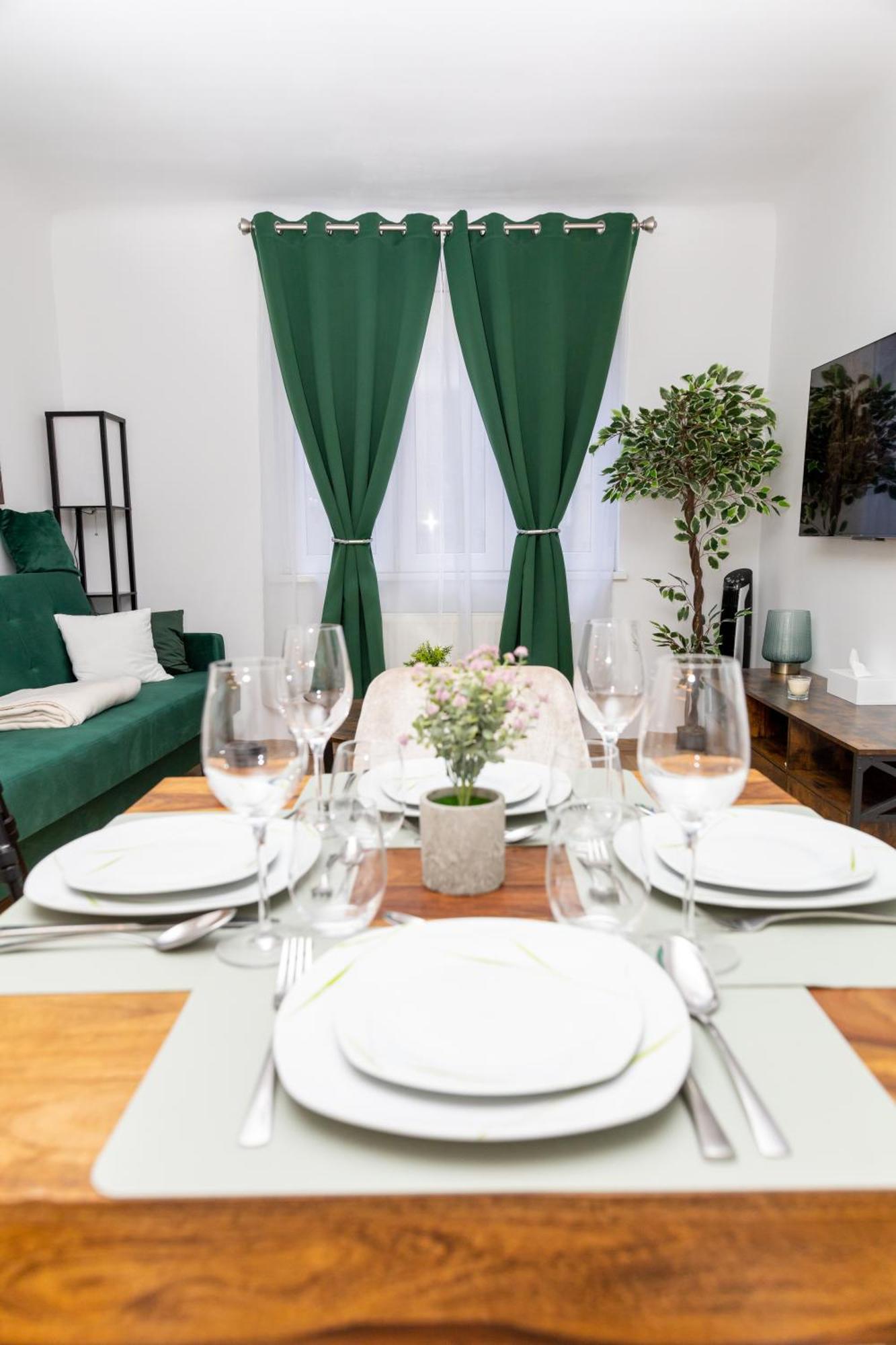City Apartment Top Location, Quiet And Cozy Ideal To Relax Or Work فيينا المظهر الخارجي الصورة
