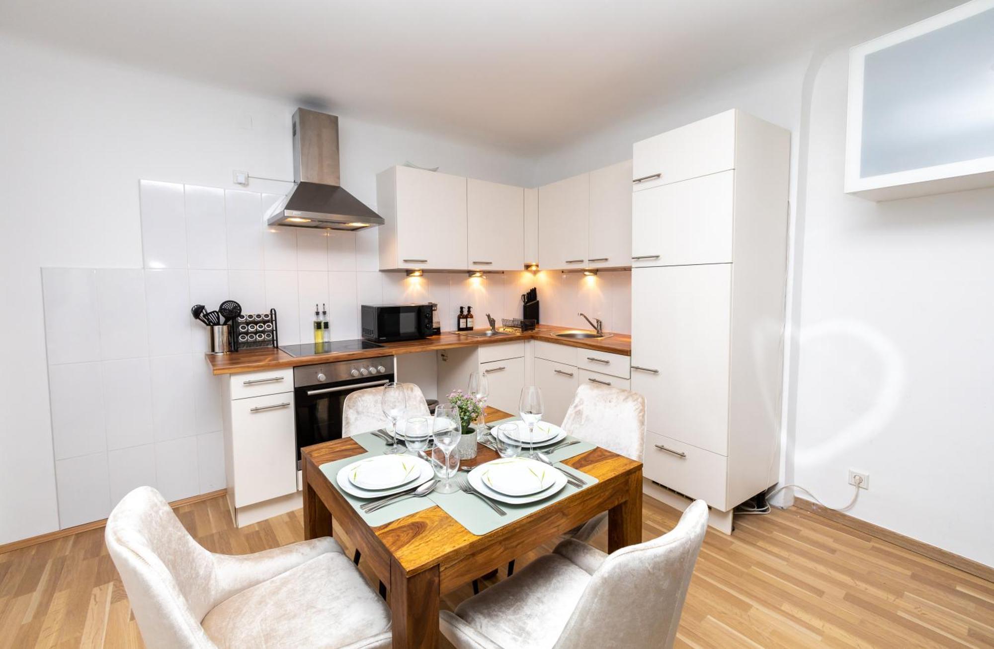 City Apartment Top Location, Quiet And Cozy Ideal To Relax Or Work فيينا المظهر الخارجي الصورة