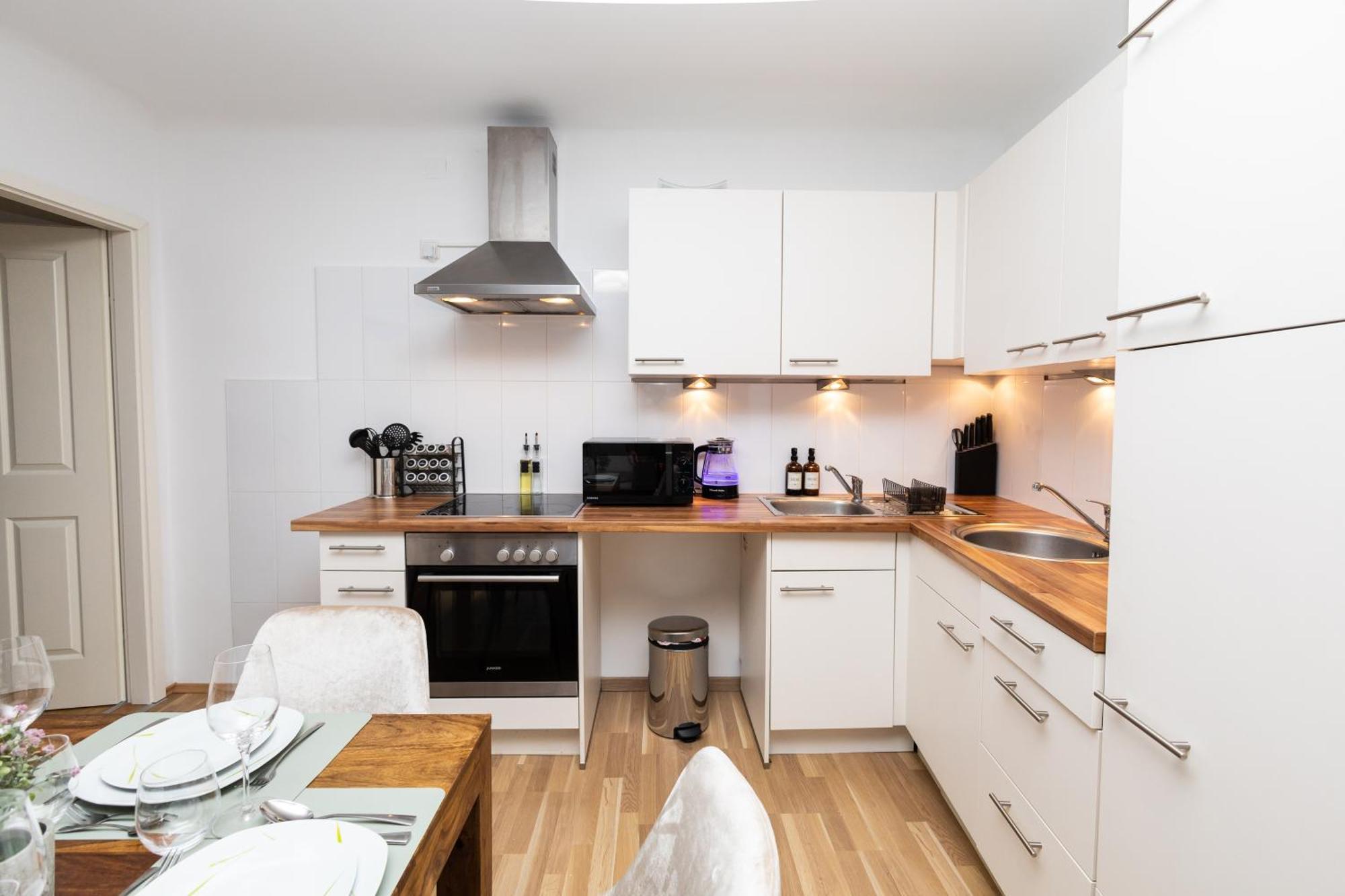 City Apartment Top Location, Quiet And Cozy Ideal To Relax Or Work فيينا المظهر الخارجي الصورة