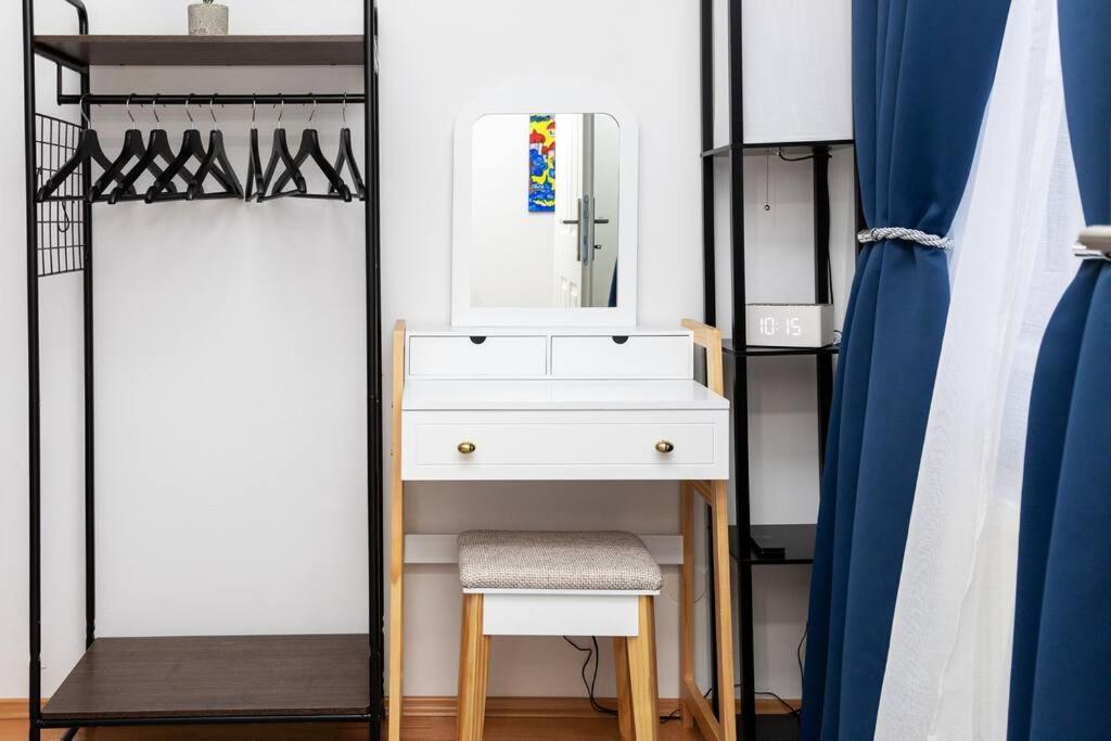 City Apartment Top Location, Quiet And Cozy Ideal To Relax Or Work فيينا المظهر الخارجي الصورة