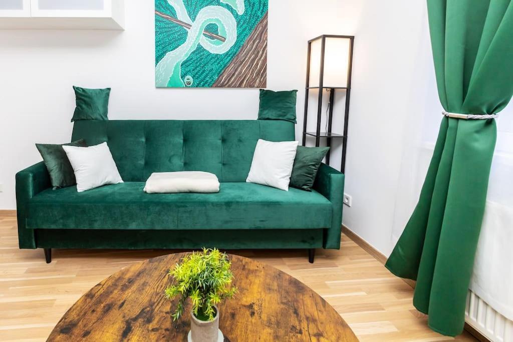 City Apartment Top Location, Quiet And Cozy Ideal To Relax Or Work فيينا المظهر الخارجي الصورة